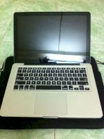 Macbook Pro Mc375 Core 2 P8800 2.66Ghz/4Gb/320Gb/Nvidia/13.3 New 99%