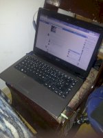 Bán Gấp Laptop Acer Ẹmachines D732, Core I3 370M, Ram 2G, Ổ Cứng 320G. Giá: 5Tr2