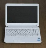 Bán Laptop Fujitsu Lifebook Ah77 Màu Trắng Cực Đẹp