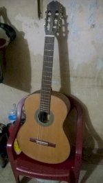 Cần Bán Guitar Classic