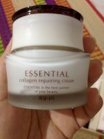 Bộ Sản Phẩm Dưỡng Da Hàn Quốc - Essence Collagen Reparing Skincare Set
