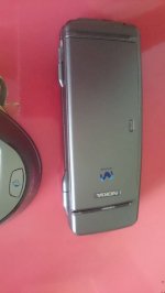 Điện Thoại Nokia 9300I Mới 95% Giá 1.5 Cả Dock