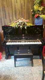 Cần Bán Gấp Đàn Piano Yamaha U3H