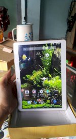 Mtb Galaxy Tab T805S (9,7 Inch) Fullbox 100% . Bh : 12 Thang