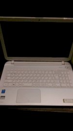 Laptop Toshiba Dynabook T75
