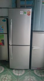 Tủ Lạnh Sanyo 301 Lít Sr-Q345Rb, Mới 93%