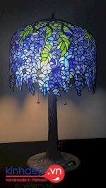 Đèn Tiffany - Mẫu Đèn Bàn Tiffany Cây Đậu Tía