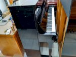 Piano Yamaha U1H Đen Like New Như Mới