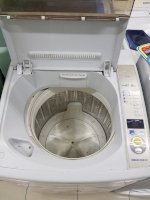 Máy Giặt Sanyo 8 Kg, Mới 90%, Lòng Inoxx, Bo Máy Zin, Giặt Sạch, Chạy Êm.