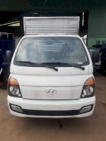 Hyundai H150 Thùng Kín 1.5 Tấn