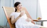 Phụ nữ sau khi sinh không nên ăn gì?