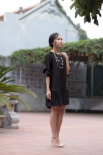 Váy Viền Nơ Tay -Lụa Tơ Tằm