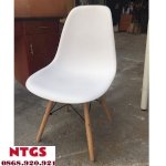 Thanh Lý Ghế Eames Màu Trắng Chân Gỗ - Sl04