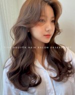 Tóc Uốn Xoăn Chữ C Lọn To, Tóc Uốn Xoăn Ngang Vai Cho Nàng Mặt Vuông - Tiệp Nguyễn Hair Salon