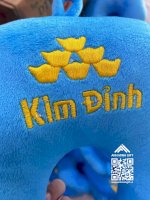 Gối Cỗ Chữ U Thêu Logo Hồ Chí Minh