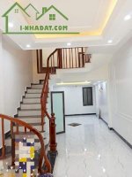 Nhà Đẹp Thanh Trì, 45M2 * 5T, Kinh Doanh, Oto Đỗ Cửa, Sổ Đỏ Chính Chủ 3 Tỷ 400