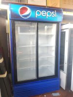 Tủ Mát 2 Cửa Lùa Hiệu Pepsi 1300L Xuất Xứ Thái Lan Mới 92%