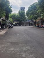 Tân Phú - Khách Sạn 4 Tầng Mặt Tiền Ngang 8M