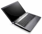 Dell Studio 15 (1537) Black (Intel Core 2 Duo T5850 2.13GHz, 2GB RAM, 160GB HDD, ATI Radeon HD 3450, 15.4 inch, Windows Vista Home Premium) 