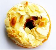 Bánh ngọt Donut Hạnh nhân