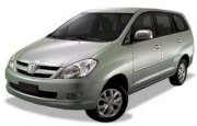 TOYOTA Innova G Luxury 2.0 MT 2011