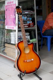 Acoustic guitar VX R2