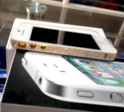 Goldstriker Apple iPhone 4 White Swarovski & Gold Edition