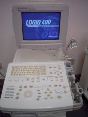 Máy siêu âm màu 2D GE Logiq 400