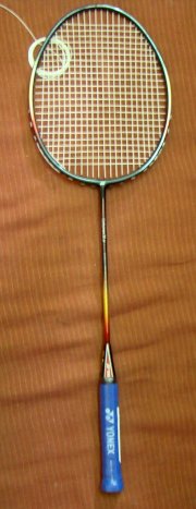 Vợt cầu lông Yonex Cacbon