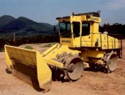 Máy ủi, nén rác Bomag BC 772 RB-2