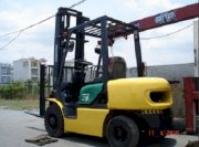 Xe nâng Komatsu CPD10B 