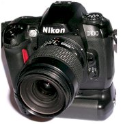 Nikon D100 (18-55mm) Lens kit