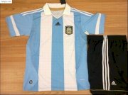Áo bóng đá Argentina sân nhà xanh sọc trắng
