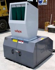 Máy xay nhựa GENOX GXC42100