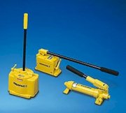 Bơm tay thủy lực Enerpac P-51