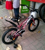 Xe đạp trẻ em Stich JK907 - size 18 (5-8 tuổi)