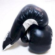 New Defender 16 ounce Black Boxing Exercise Training Sparring Fitness Gloves