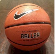 Nike Baller Outdoor Competition Durable Basketball Regulation Size 7 EUC