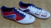 Puma Powercat 3.12 IT indoor soccer shoes - size 9.5