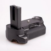 Phottix Battery Grip BP-D5000 for Nikon D5000