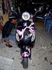 Dán decal xe Vespa Lx phượng hoàng