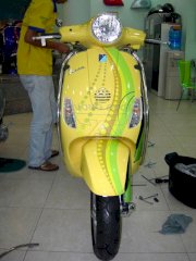 Dán decal xe Vespa Lx ấn tượng I