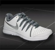 Nike Vapor Court Womens Tennis Shoe