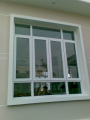 Cửa sổ mở quay ra ngoài Euro Profile Window WO9041013EU