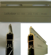 Cửa cuốn khe thoáng công nghệ Đức Luckydoor TP45D - 6063