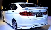 Đuôi cá Honda City 2014