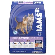Iams ProActive Health with Chicken and Salmon Premium Nutrition for Adult Cats, 14.8-Pound