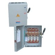 Cầu dao hộp Vinakip 3 pha 4 cực 300A - 660V