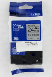 Nhãn in Brother TZ-SM951 siêu dính (chữ đen trên nền bạc 24mm)