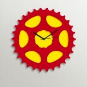 Timezone Gear Wall Clock Yellow And Red TI430DE10YLTINDFUR
